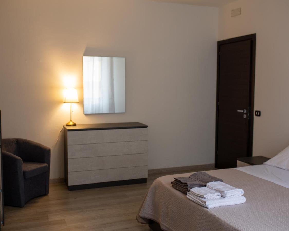 Like Home Apartment Reggio Calabria Exterior foto